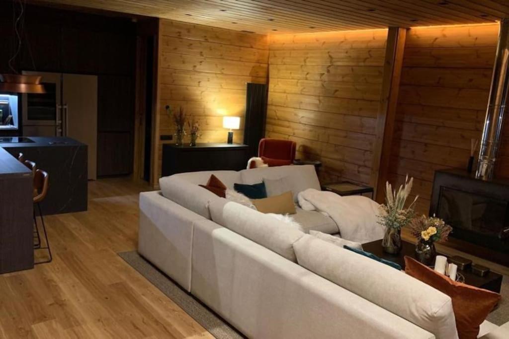 Arttysur Lux Village Sierra Nevada Casa 8 Superlujo ภายนอก รูปภาพ